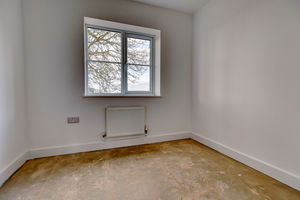 Bedroom- click for photo gallery